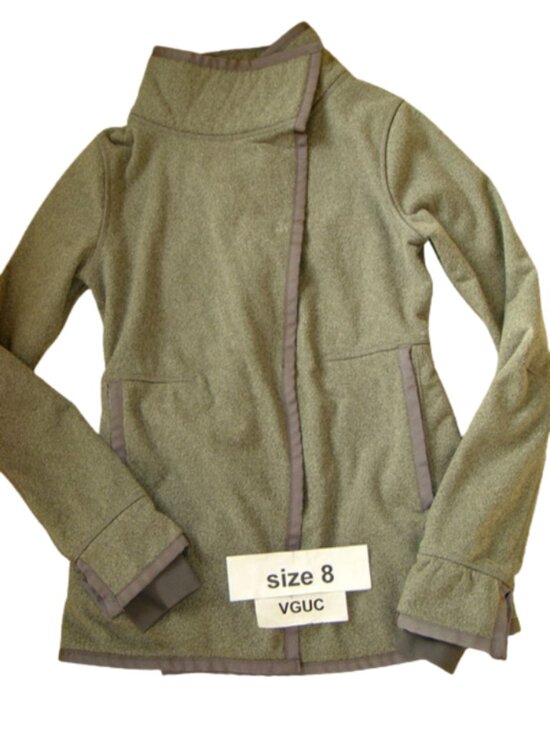 Ivivva Other - Ivivva Girl by Lululemon 🍋 Big Business Wrap Grey Sherpa thumbholes size 8